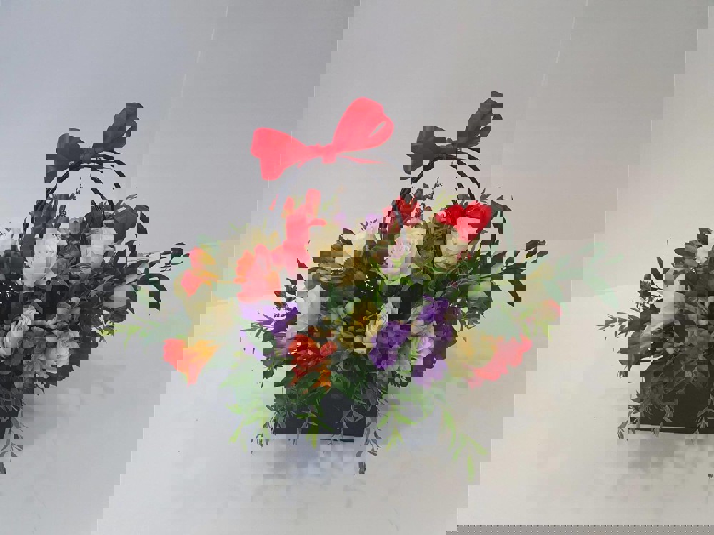 Jubilee craft floral handbag